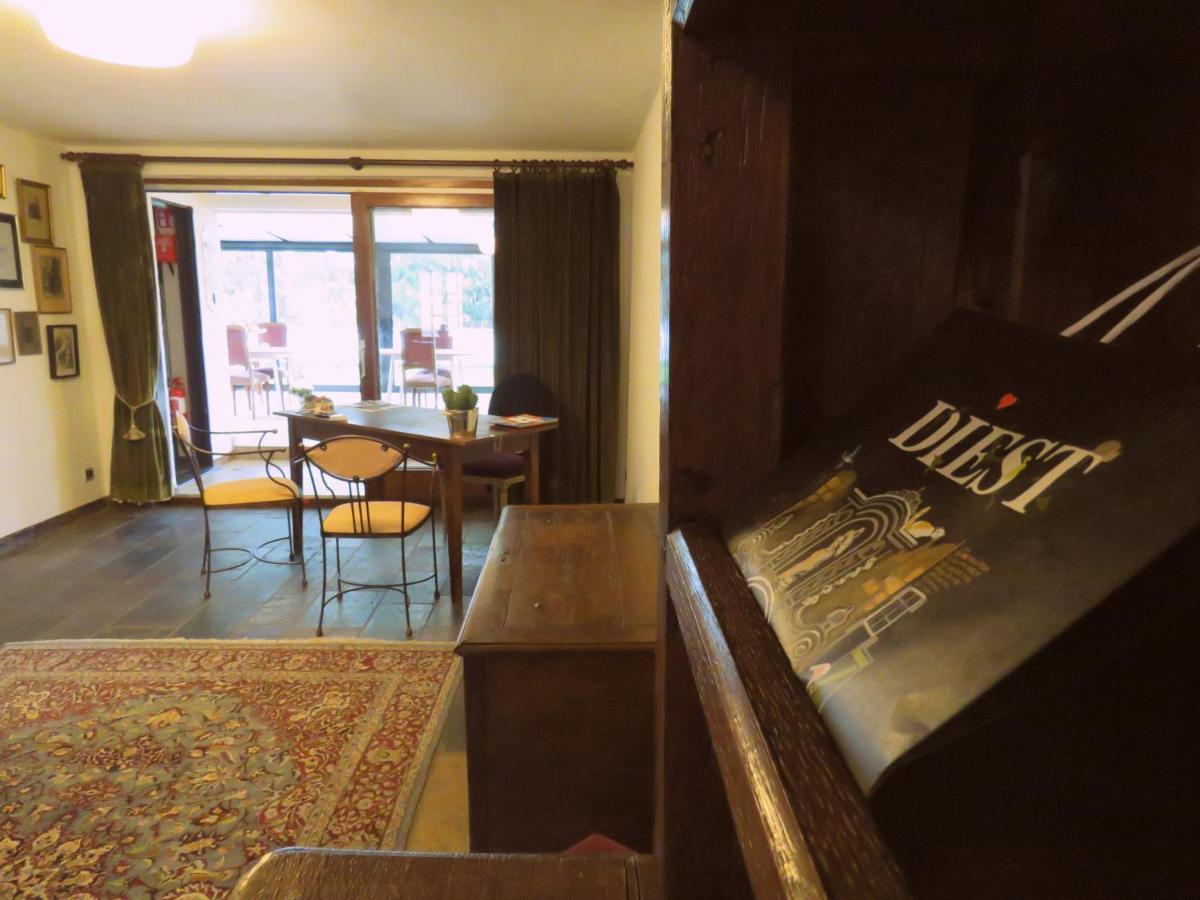 דיסט Guesthouse La Maison De Fille מראה חיצוני תמונה